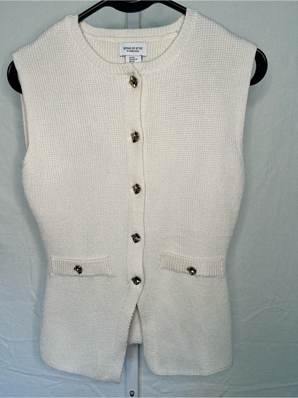 Song of Style Domino Ribbed Knit Sweater Vest Cream Gold Button XS